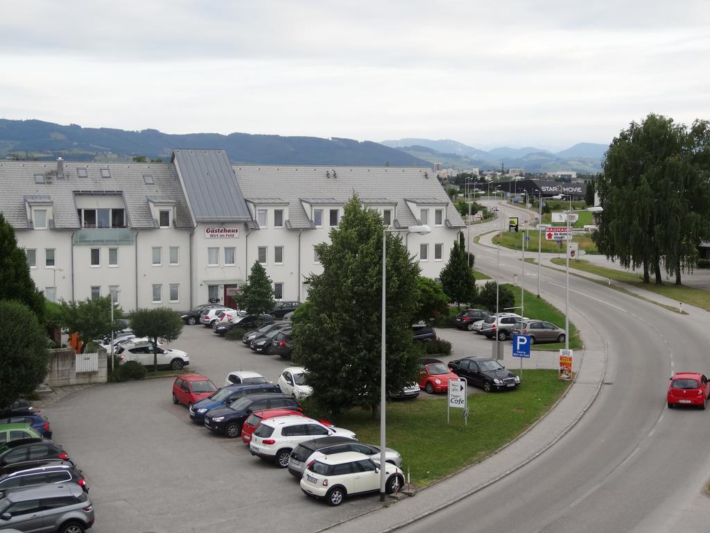 Hotel Wirt Im Feld Steyr Kültér fotó